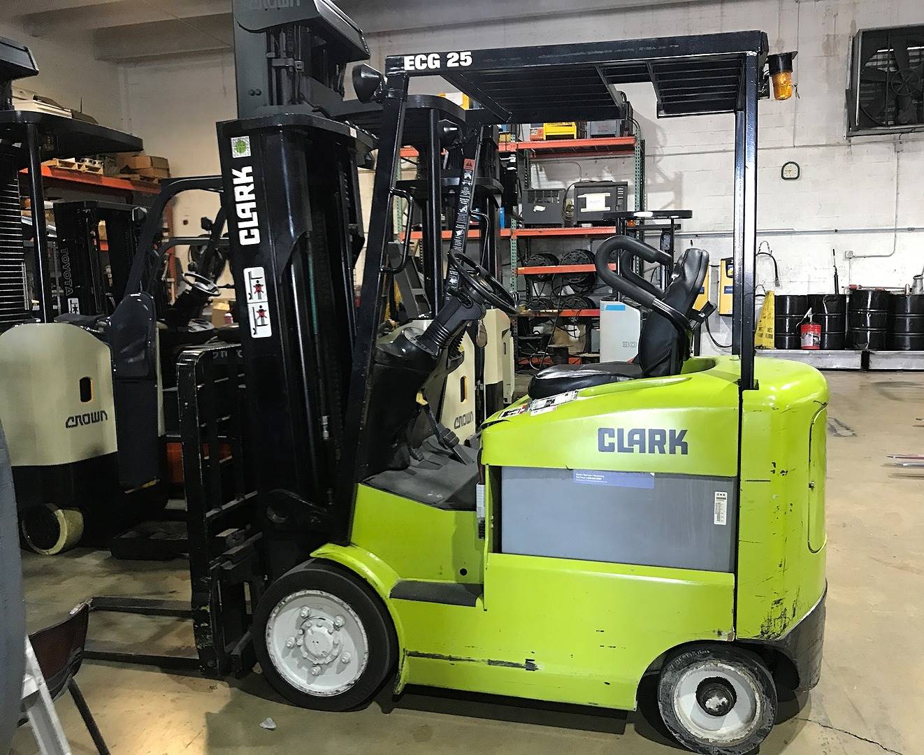 how do i tell what year my clark forklift is